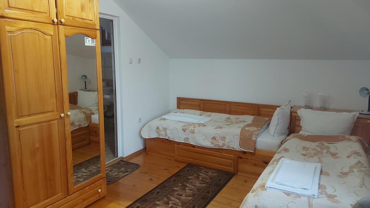 Vitosha Guest House Devin Esterno foto